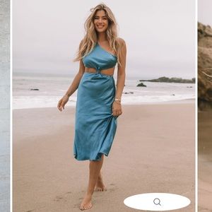 COSMIA SATIN CUTOUT MIDI DRESS - SLATE - Brand new with tags from vici